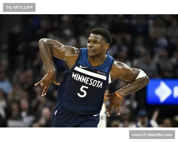 爱德华兹右腿筋拉伤将缺阵两周 球队核心伤停影响备受关注 爱德华兹右腿筋拉伤将缺阵两周 球队核心伤停影响备受关注